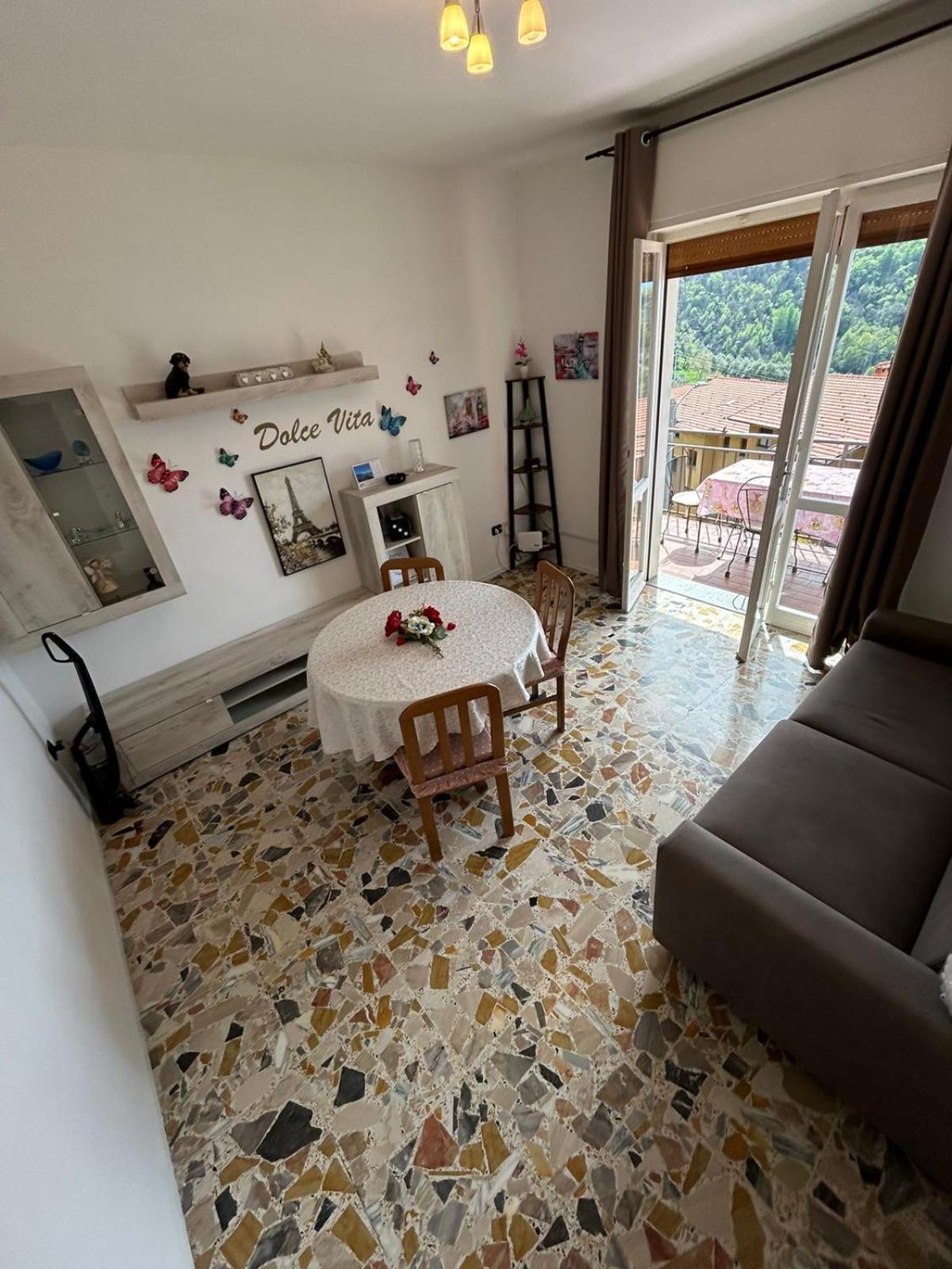 Dolce Vita - Fantastic View -Free Wi-Fi & Late Check-Out Perledo Exterior photo